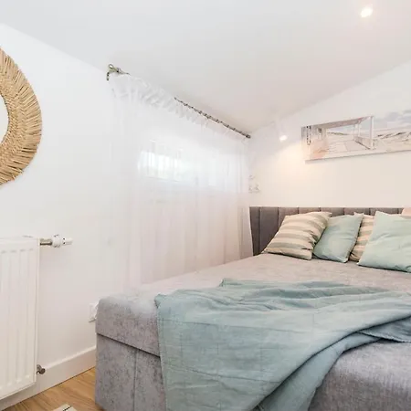 Apartment Ijg Imperial